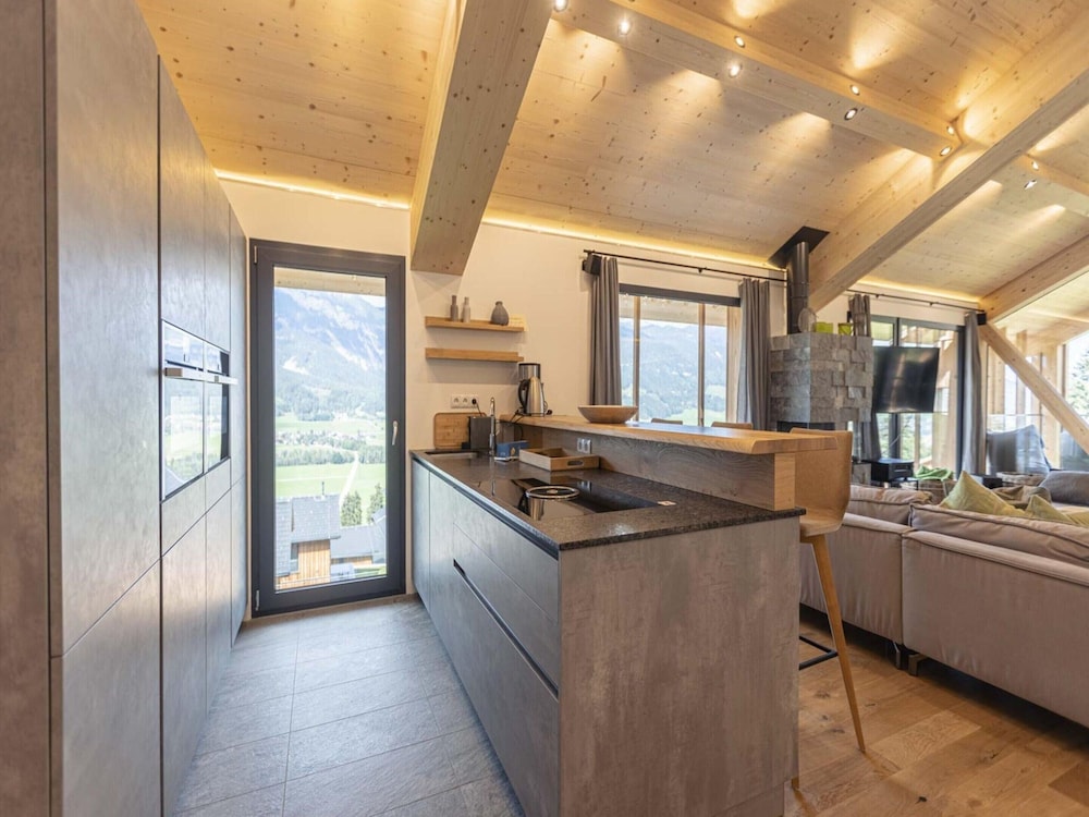 Majestic Chalet With Pool and Sauna