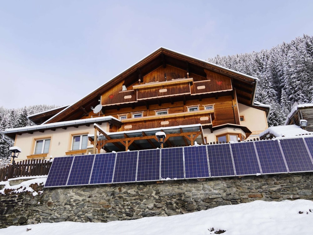 Apartment in Hippach With Mountain Views