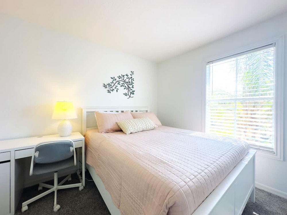 Modern 4BR Home in Regal Palms Resort Near Disney