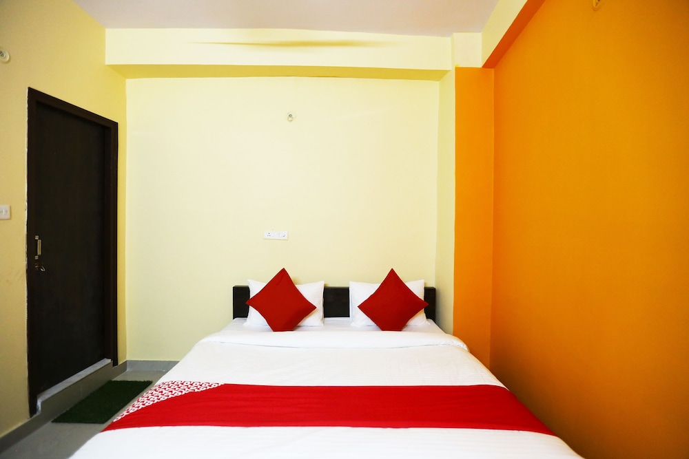 OYO 35661 OM residency view 4