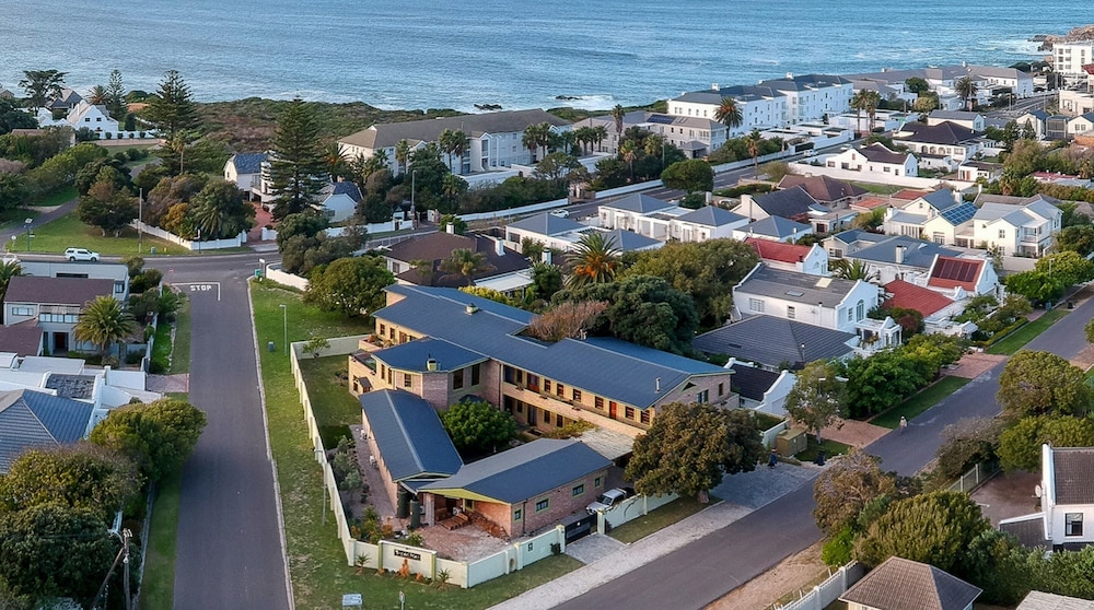Port Del Mar Luxury Guesthouse