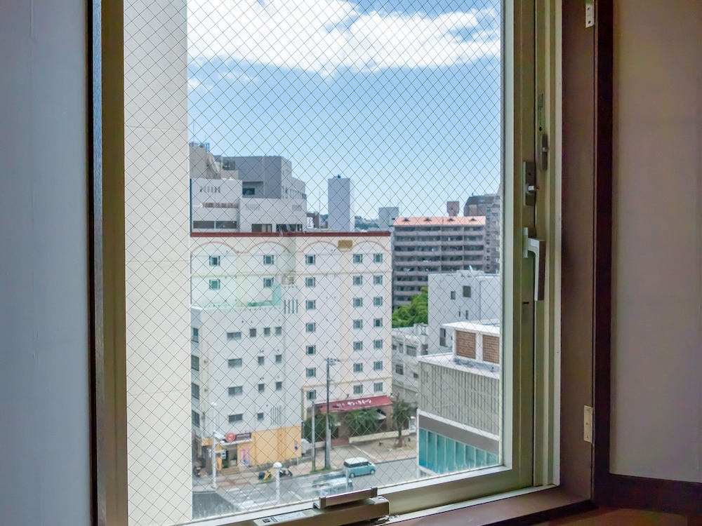 HOTEL OKINAWA WITH SANRIO CHARACTERS 188