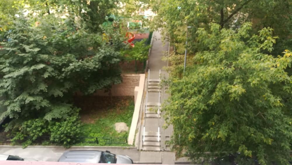 Kutuzov Apartments