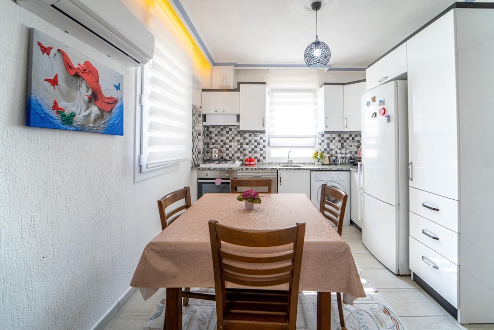 Fully Furnished Flat With Garden in Fethiye view 3
