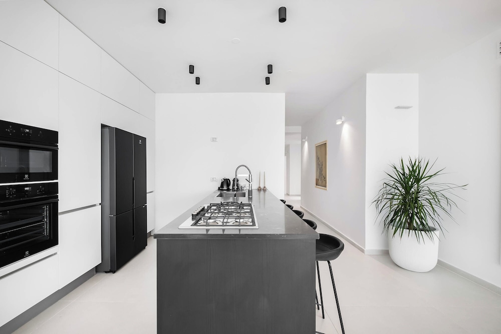 KG4 LUX Apartments
