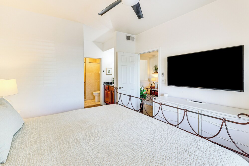Resort Condo 8 Mi to Old Town Scottsdale!