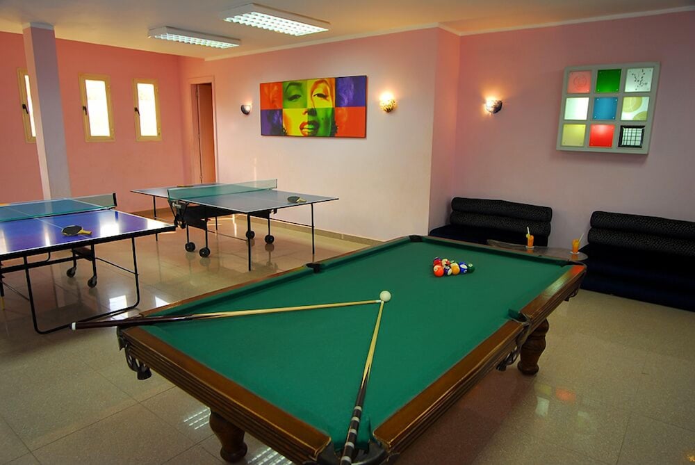 activities & amenities