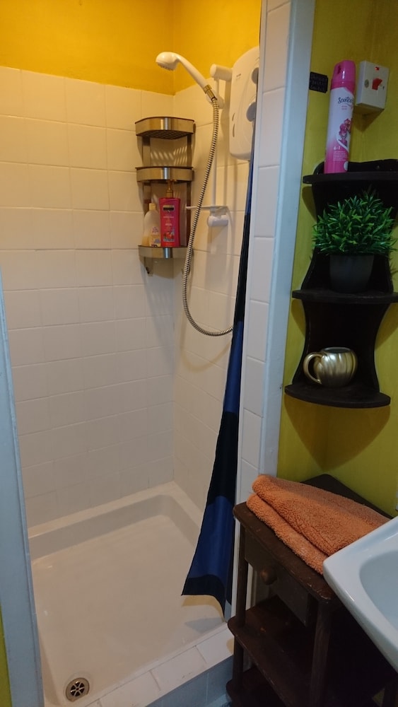 Photo 33