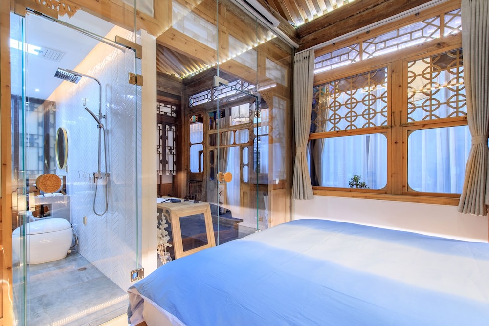 Isvara Flowing Ocean Guesthouse