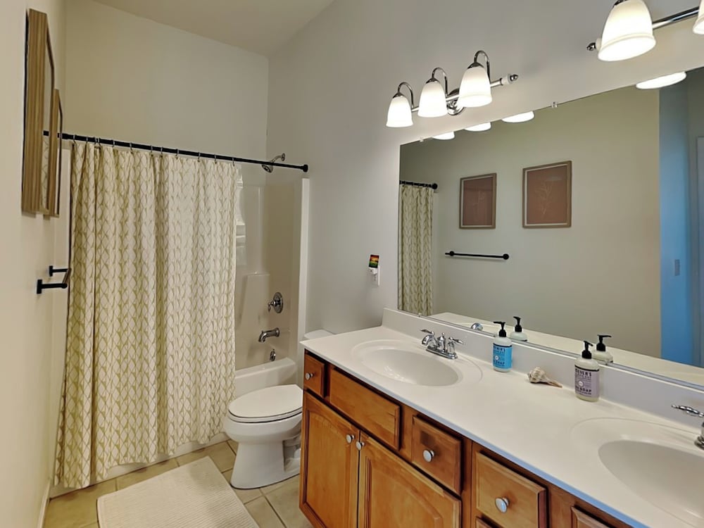 Dacha Verde by Taylor Made Deep Creek