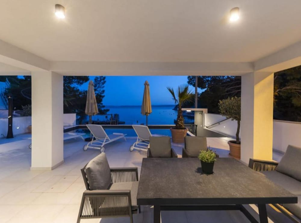 Luxury Villa Lucija