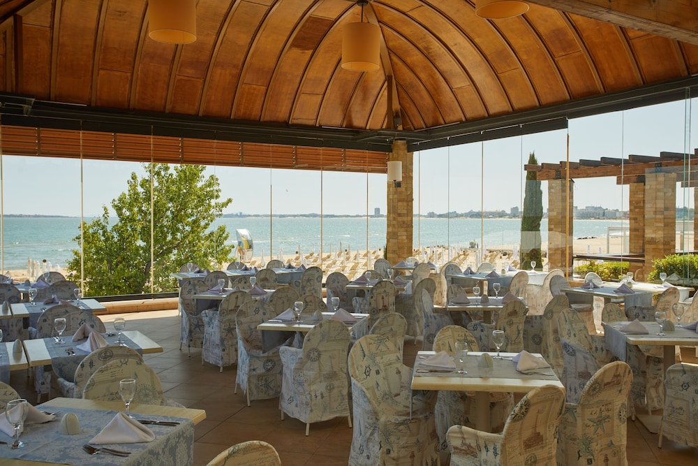 Dreams Sunny Beach Resort & Spa Premium All Inclusive