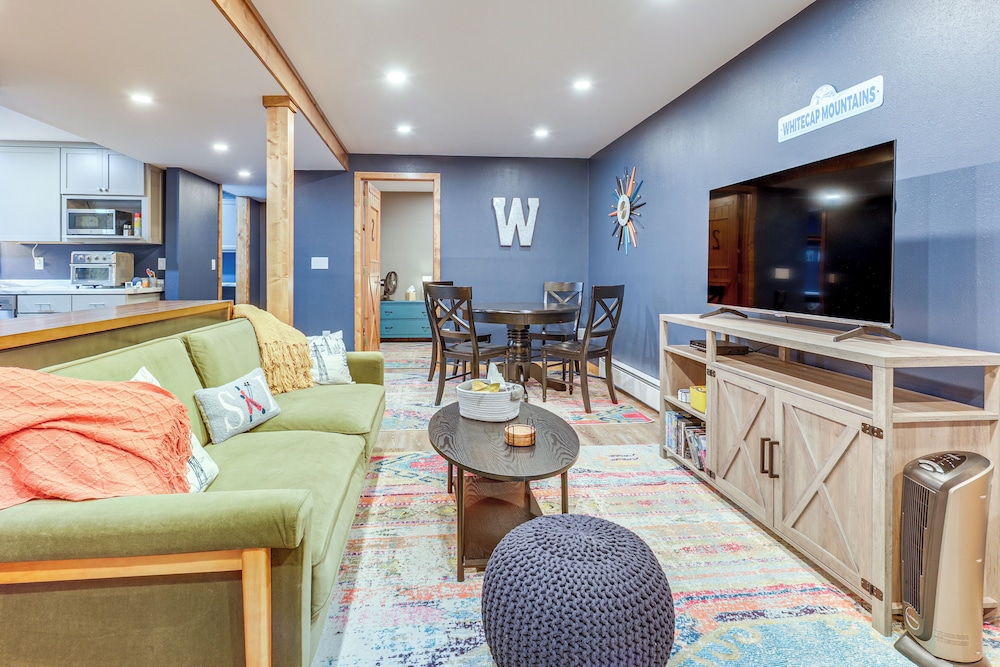 Ski-in/ski-out Condo in Upson - Walk to Lake