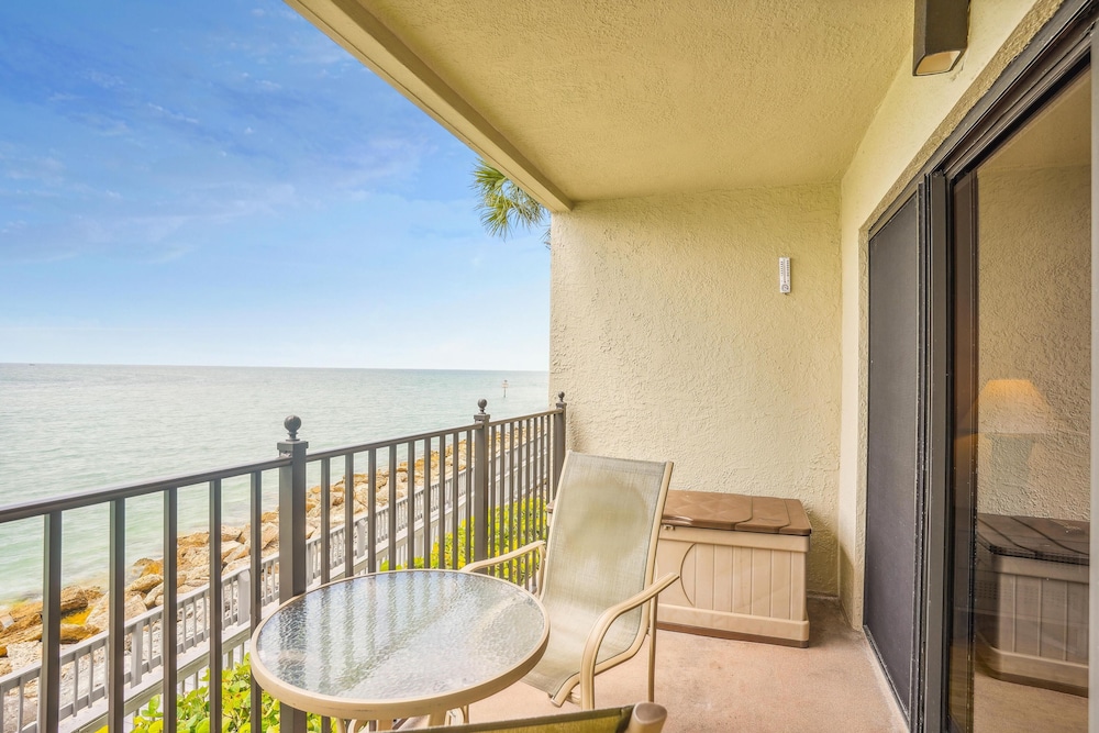 Land's End 5-204 Gulf-bay Front - Premier
