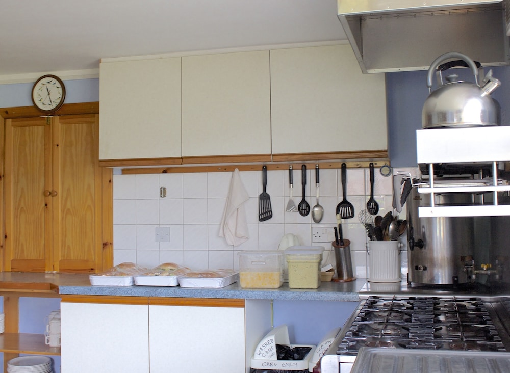 Glebe Barn - Hostel