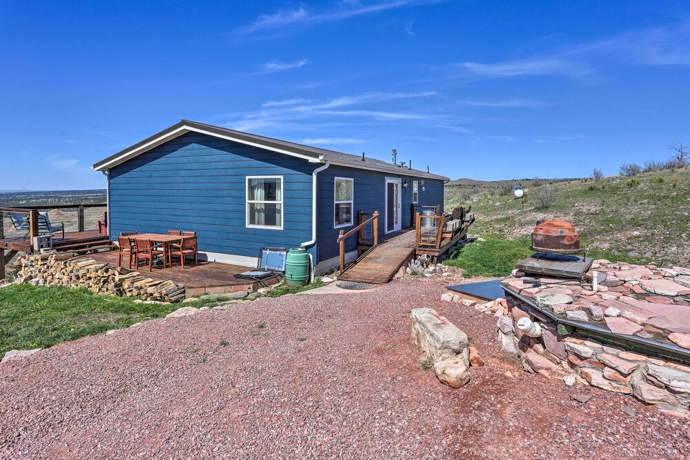 Cozy Black Hills Home on 13 Acres w/ Deck & Views! view 4