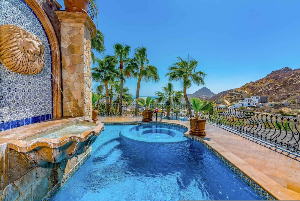 Casa Connie in Cabo San Lucas