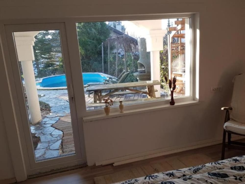 Lovely Room With Barbecue Terrace and Free Parking on Premises view 5