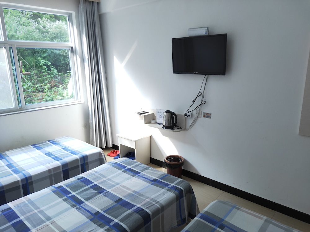 Pingshun Fuya Fengqing Hotel
