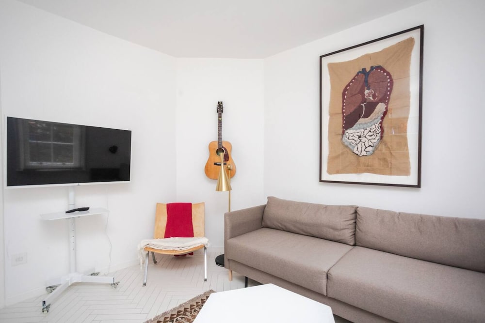 Stylish and Unique 1 Bedroom Flat in Shoreditch