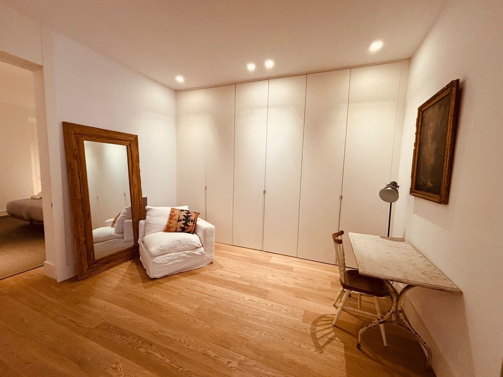 The Pelayo Majestic Luxury 3 Bedroom in Chueca
