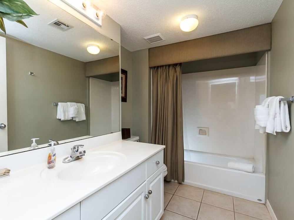 Summerlin 305 by Brooks and Shorey Resorts