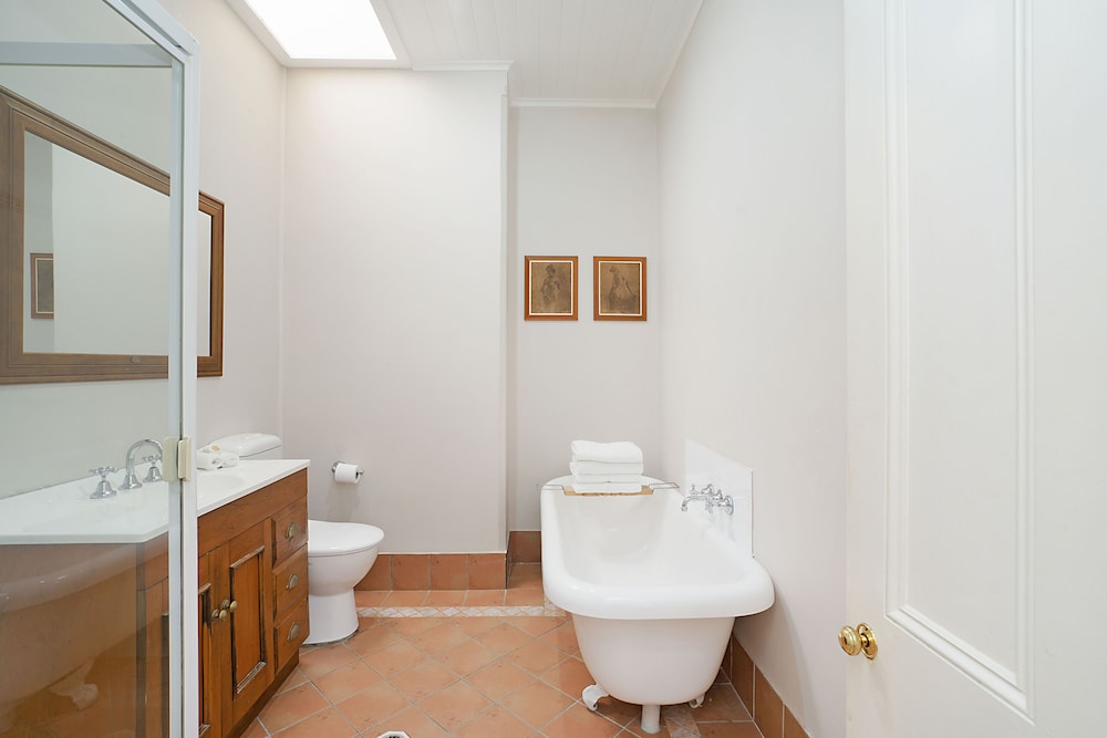 Newcastle Short Stay Apartments - Vista Apartment
