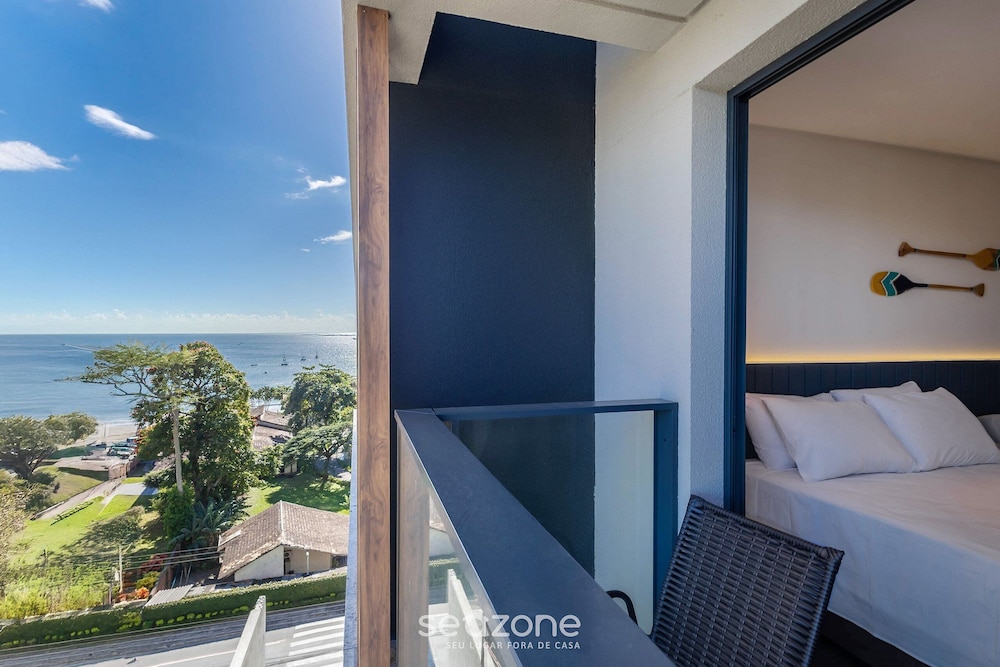 Studios With Side Sea View at Penha Spot PSO - L