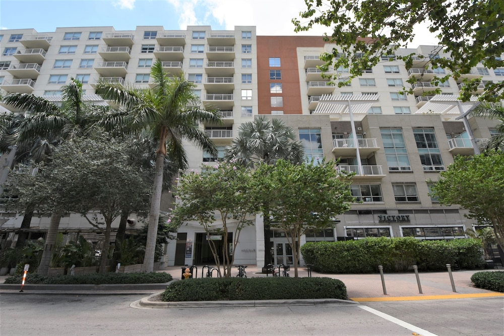 Lovely apt in the heart Midtown
