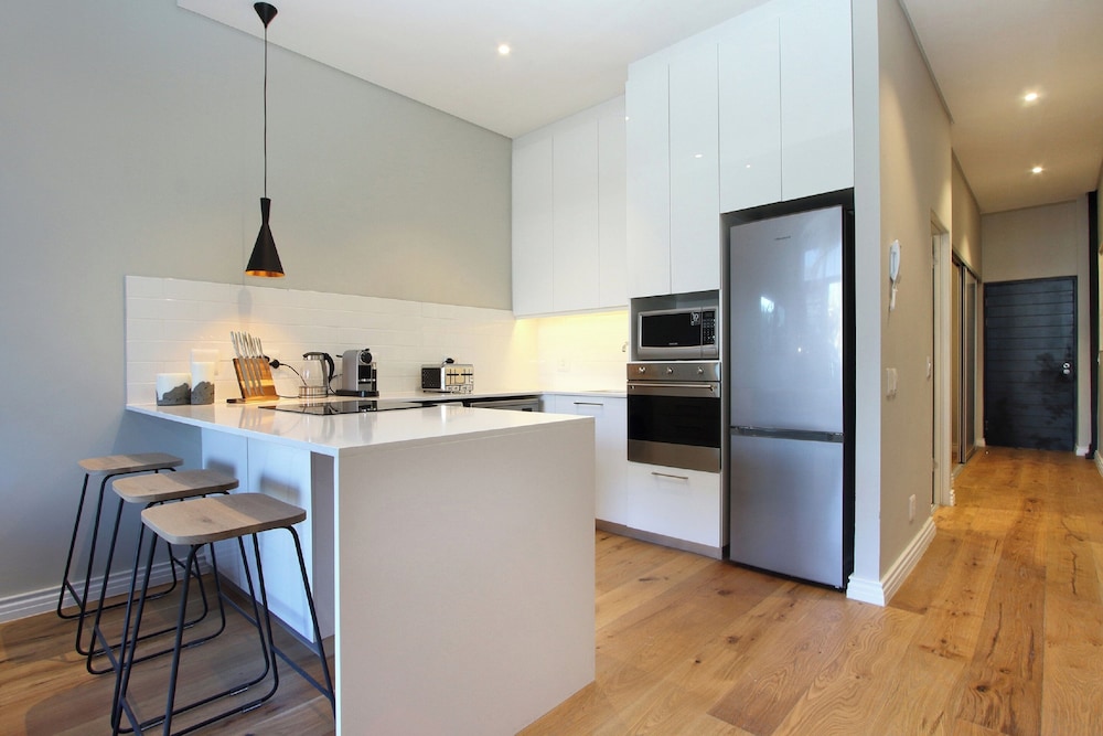 Docklands Deluxe Apartments by ITC Hospitality