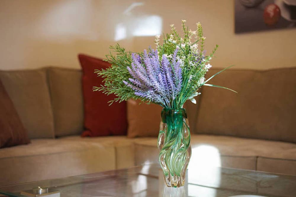 Quiet with Terrasse in City Center by FeelHome