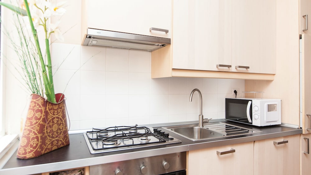 Rental In Rome Guinizzelli