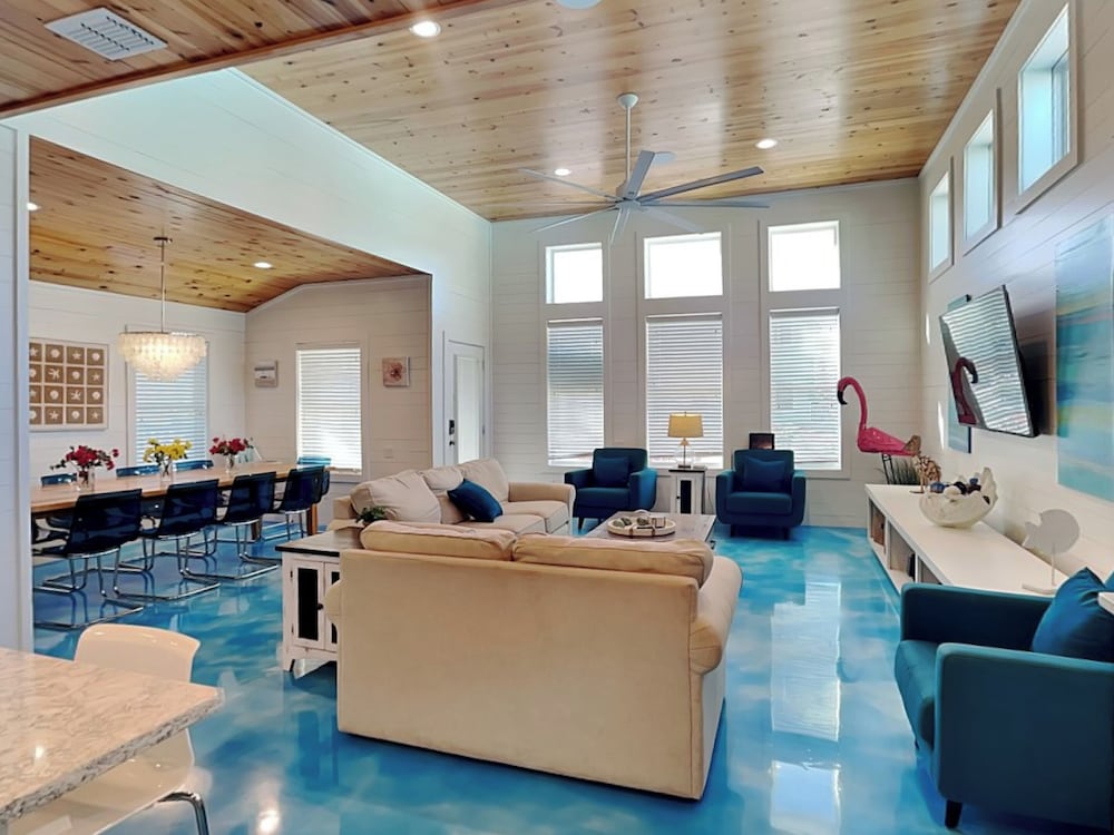 Lightly Salted by Silver Sands Vacation Rentals