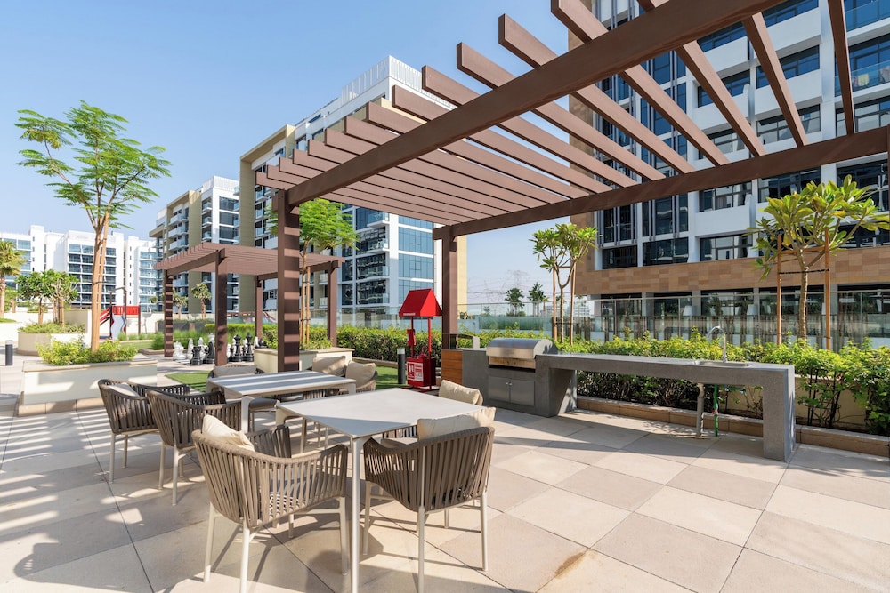 GLOBALSTAY. Azizi Riviera 34