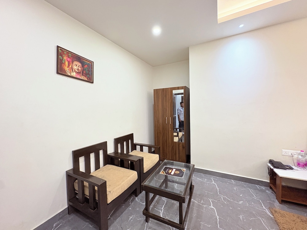 HOTEL SEMAYRA Puri