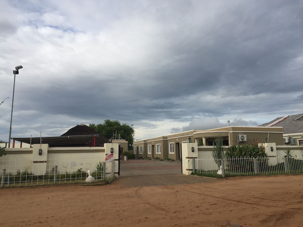 The Curve Guest House