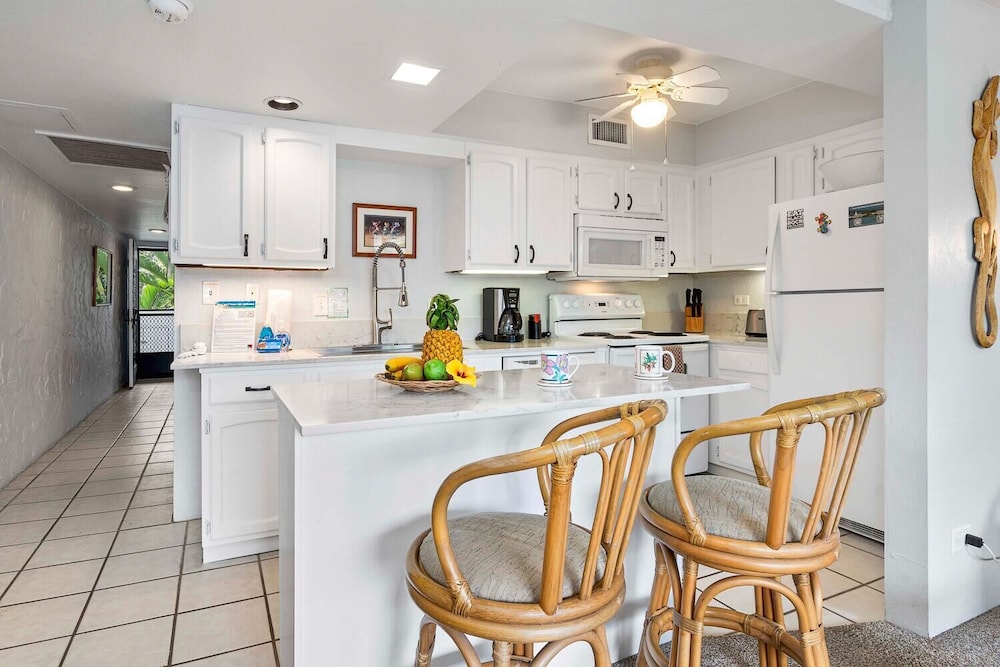Oceanfront Complex - No Stairs - AC - Wifi - Vrkcv
