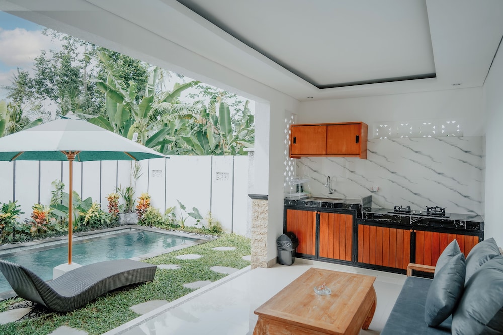 SYTA VILLA