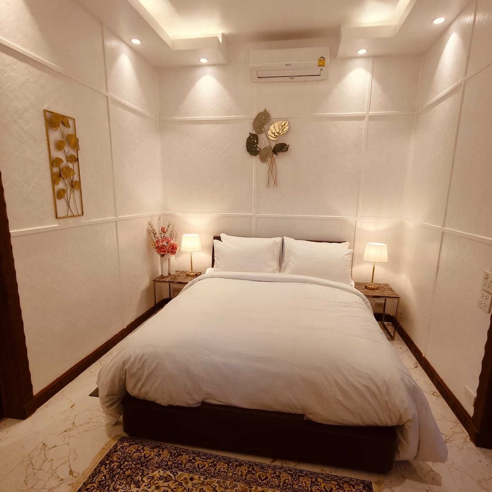 Varaya Resort