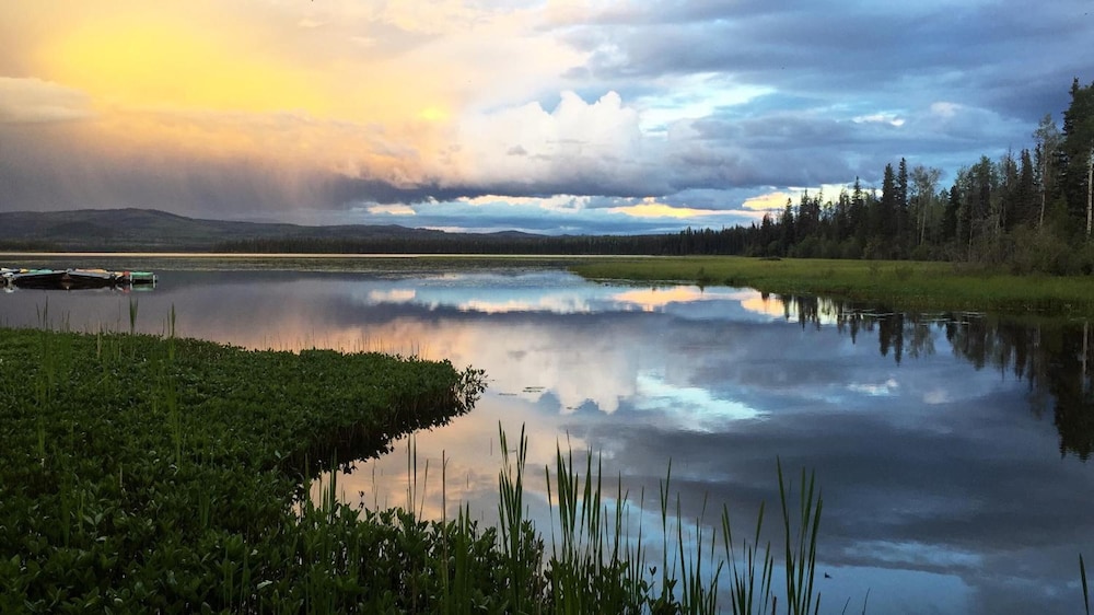 Ten-ee-ah Lodge & Campground