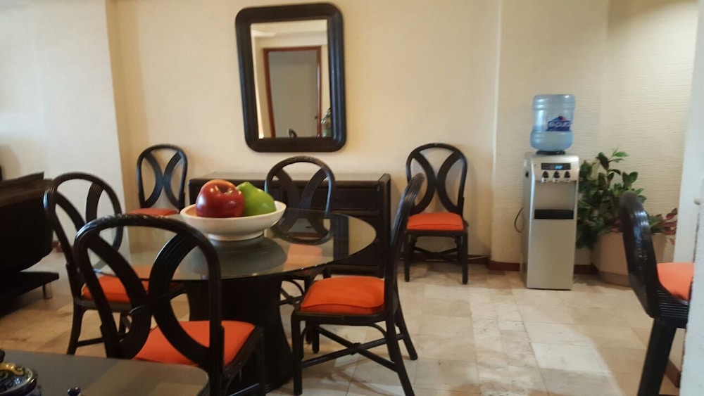 Mayan Departamento Playa Torre 1 view 4