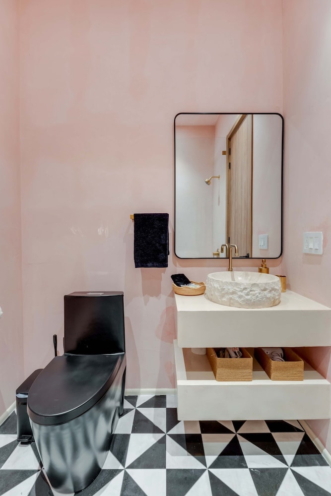 Artisan Studio- Breakfast Nook by Design District