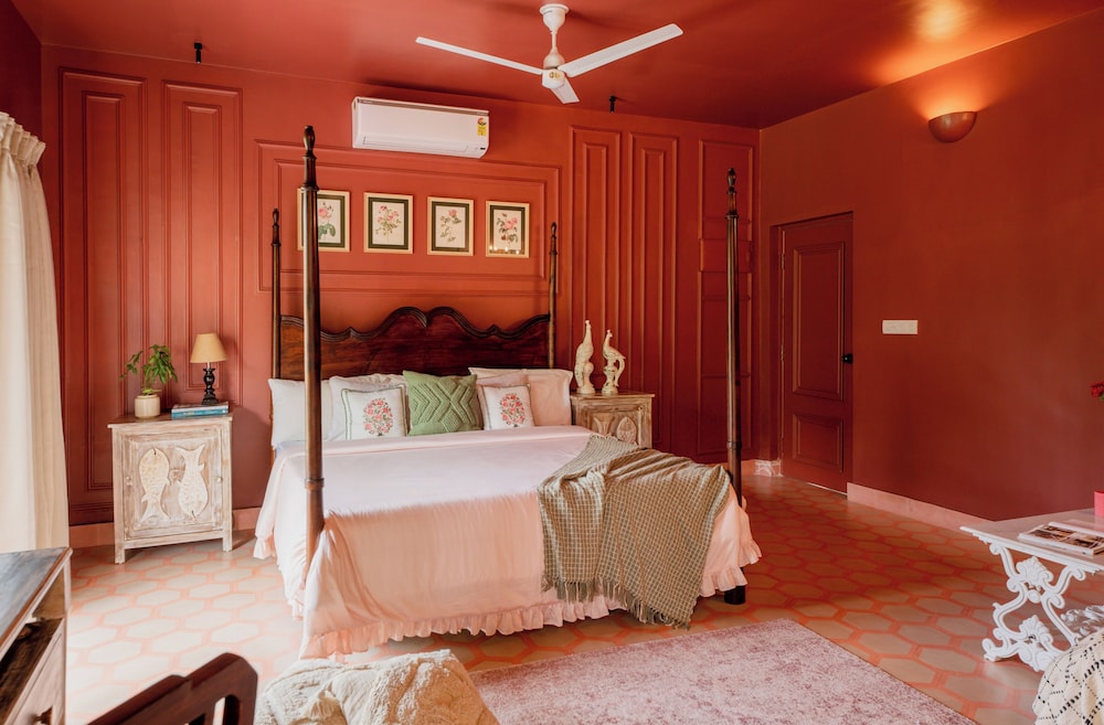 Elivaas Bludoor 5-BHK Pet Friendly Villa
