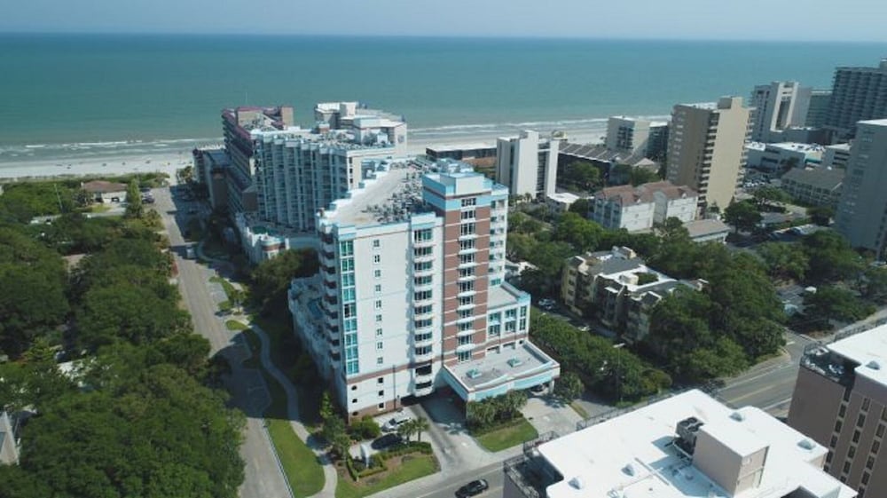 Horizon at 77th by Elliott Beach Rentals view 4