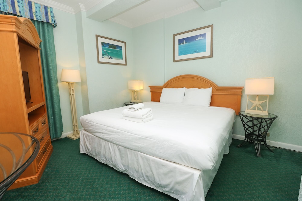 654 City View Apartment Hollywood Beach view 4