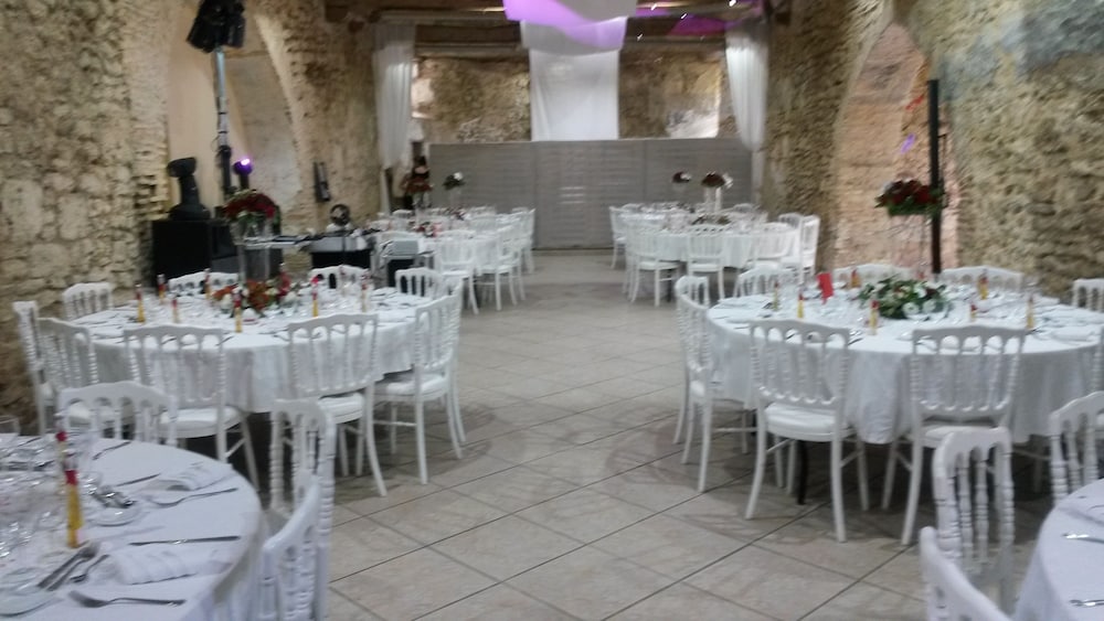 meeting & event spaces