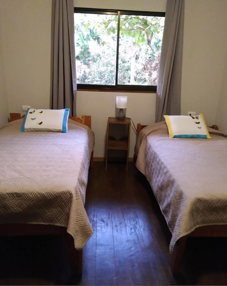 Casita & Tours Happy Feet