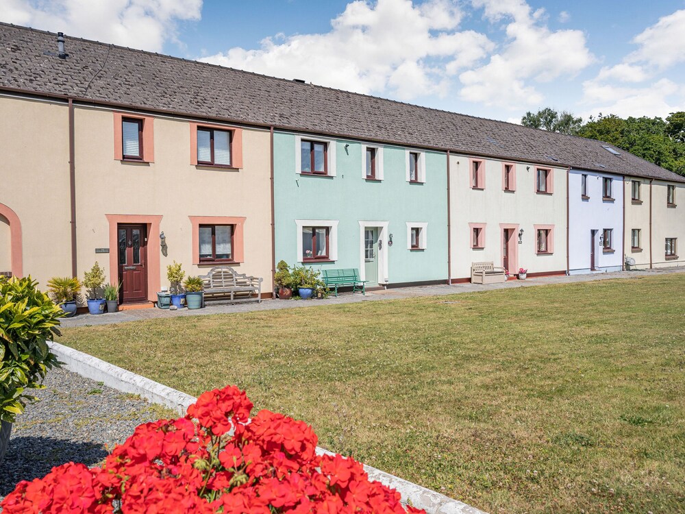 Pembroke Vacations - Granary Cottage - Property Image 1