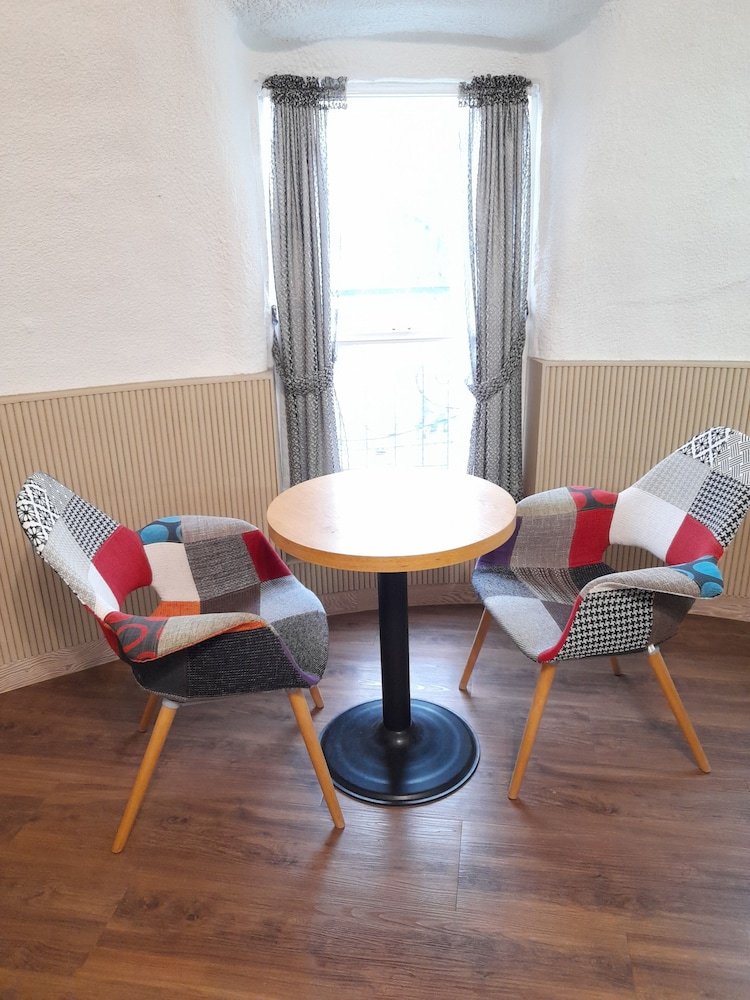 Lime Orange Vill Pension