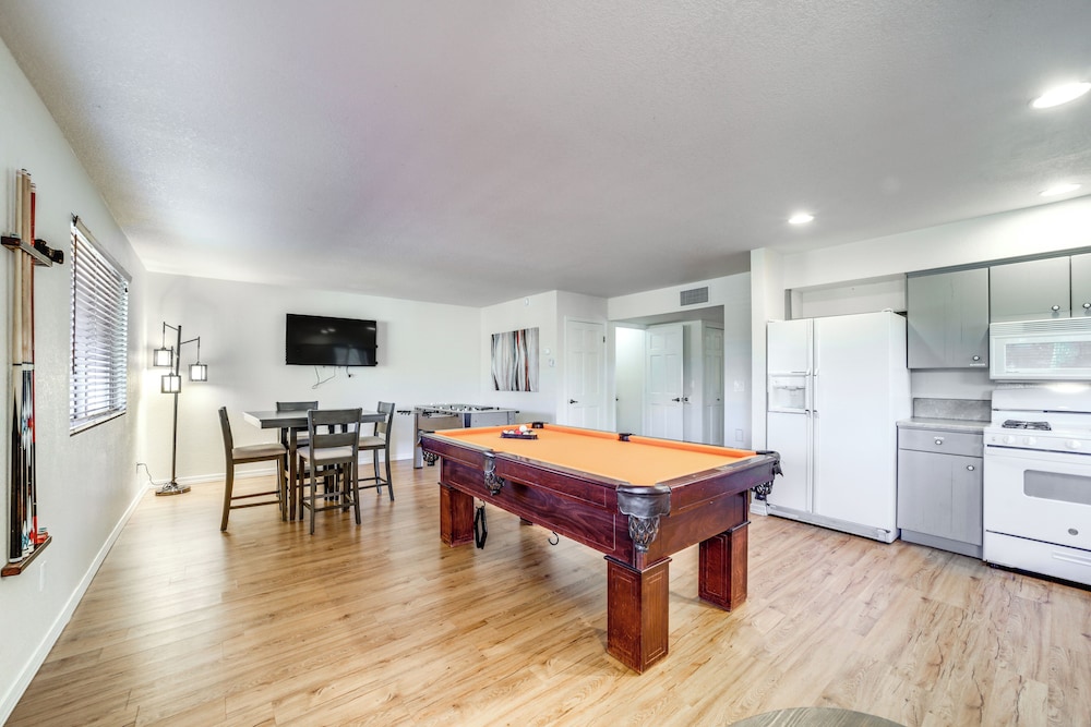 Castle Rock Views: Sedona Retreat w/ Hot Tub!